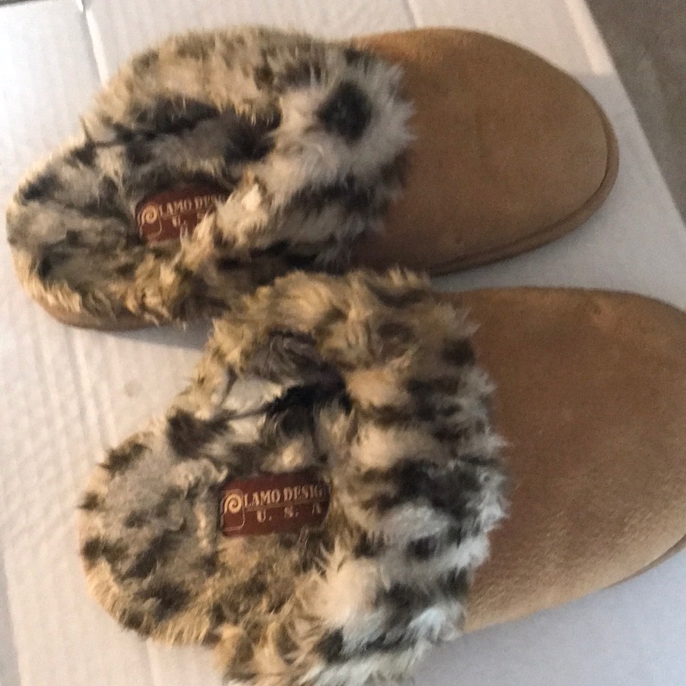 Hard bottom slippers - Picture 4 of 8